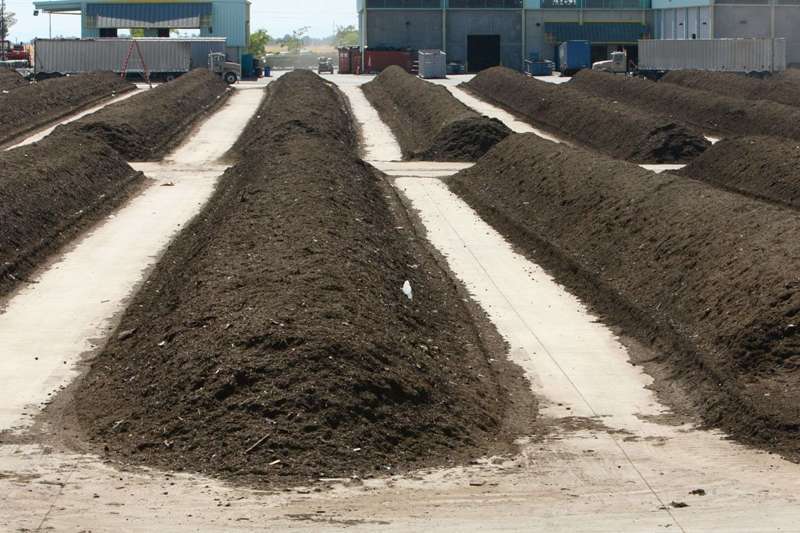 اولین تولید کننده کود مرغی مایع در ایران